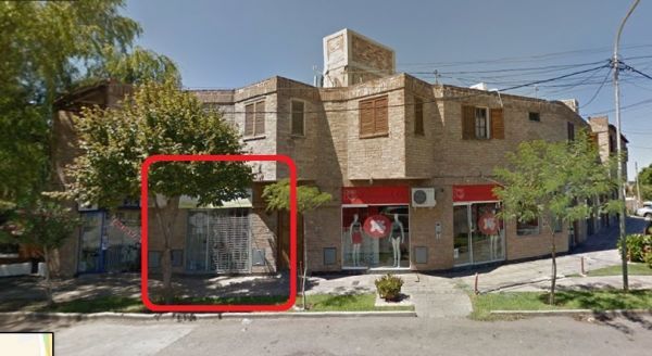 Local Comercial en Hermógenes Ruiz local 2 994
