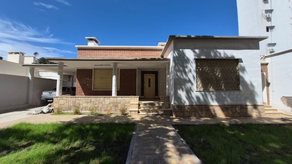 Casa en Santa Fe Este 547